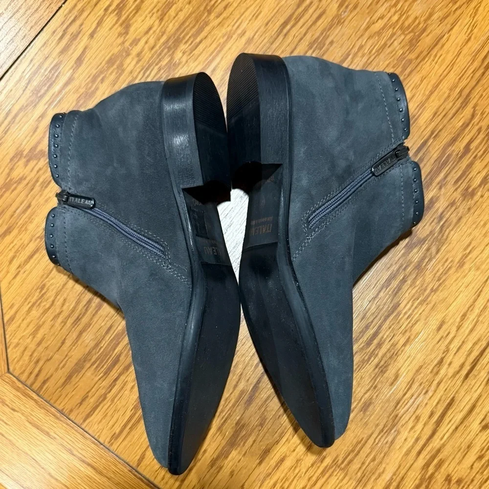Italeau Mirlanda Studded Boots